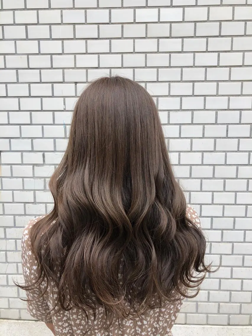 ロング カラー 店長 濱口 花菜 美髪整形のヘアスタイル