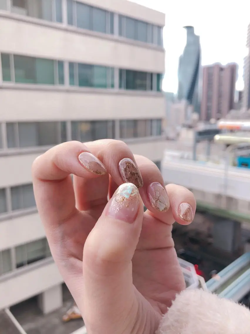 ネイル キラキラネイル BEBE BEAUTEのネイルデザイン