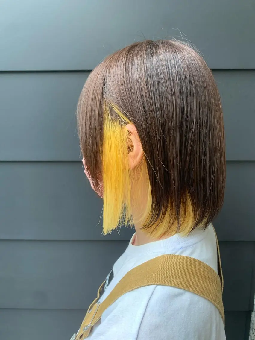 ミディアム カラー パーマ インナーカラー イエローカラー STYLE袋町店 赤畠達弥のヘアスタイル