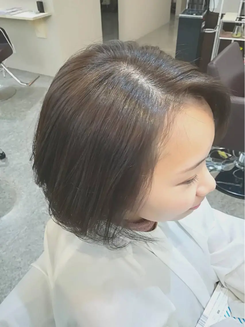 ミディアム カラー aroot 町田駅徒歩10秒のヘアスタイル