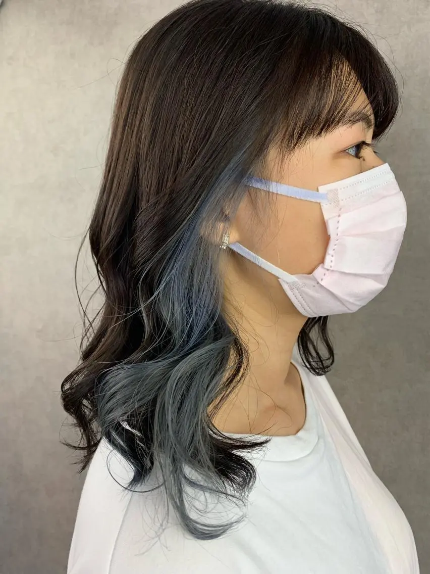 ミディアム カラー ブリーチ ブルーカラー インナーカラー ヘアカラー トリートメント PADOU平松 典幸のヘアスタイル