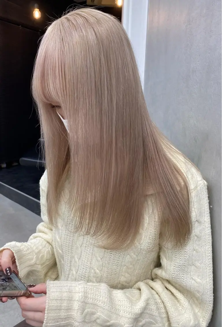 ロング カラー ブロンド カット ヘアカラー トリートメント 🧸艶々韓国ヘア 🧁mizunaのヘアスタイル