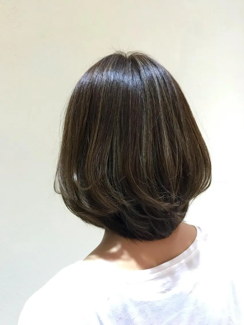 ミディアム ハイライト 有働 直広のヘアスタイル