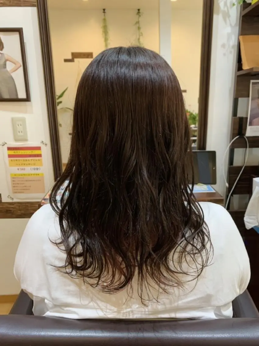 ロング カラー ブラウンカラー チョコレートブラウン インナーカラー レッドカラー サトウ シューイチのヘアスタイル