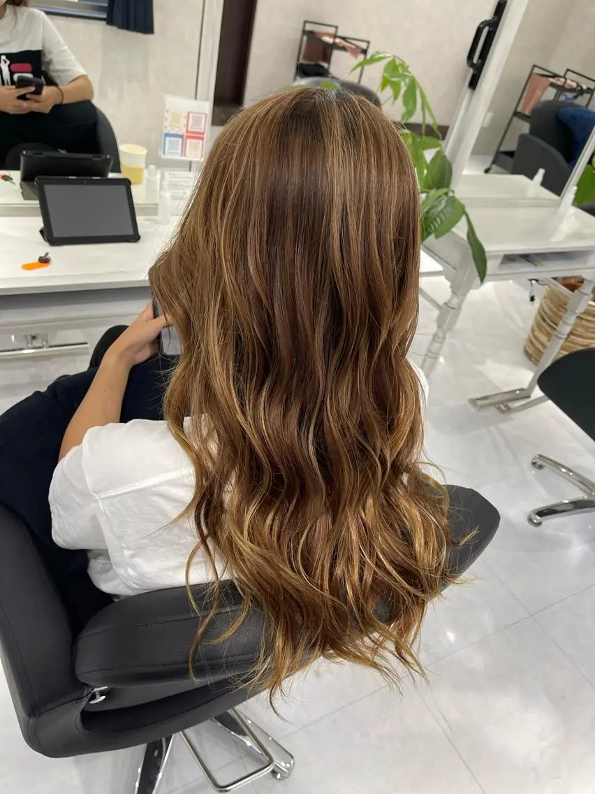 ロング カラー ハイライトカラー ハイライト 穐山 翔【店長】 髪質改善/ハイライトのヘアスタイル
