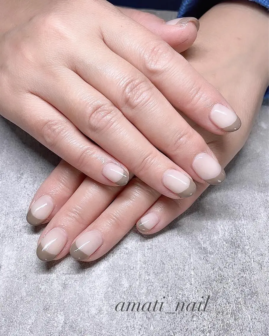 ネイル アニマル柄 マグネットネイル ミラーネイル ニュアンスネイル ワンカラーネイル ハンドネイル amati_nail TAKAKOのネイルデザイン