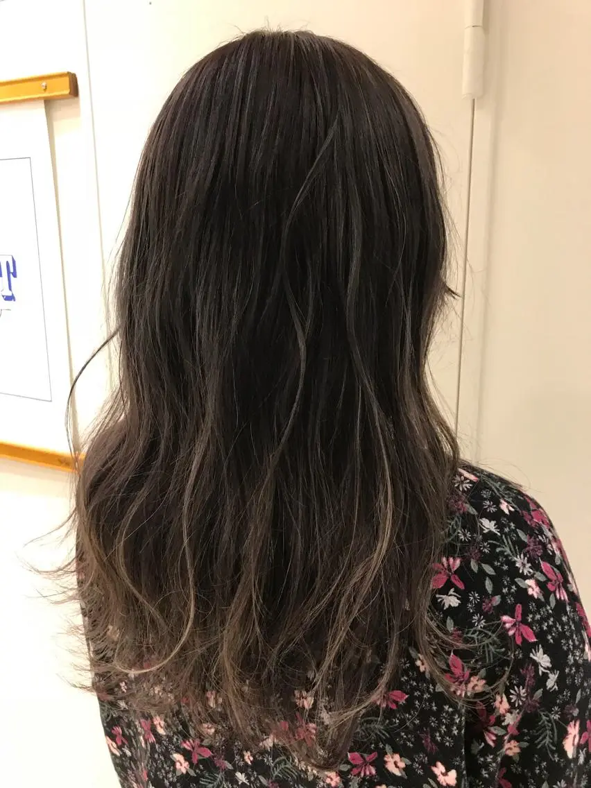 セミロング ハイライト ヘアカラー 渋谷ハイトーン/ デザインカラー阿部のヘアスタイル