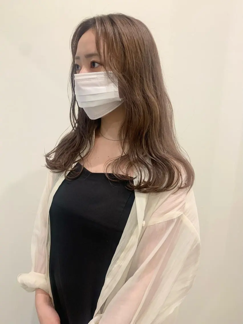 ロング ヘアカラー トリートメント 落合希 Olivebeigeのヘアスタイル
