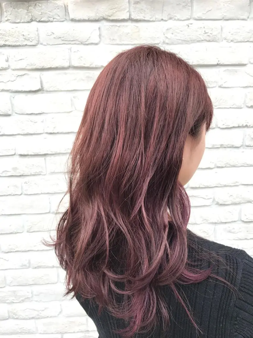 ロング カラー アッシュ ブリーチ ラベンダーカラー ラベンダーピンク ピンクカラー 小倉 聖也のヘアスタイル