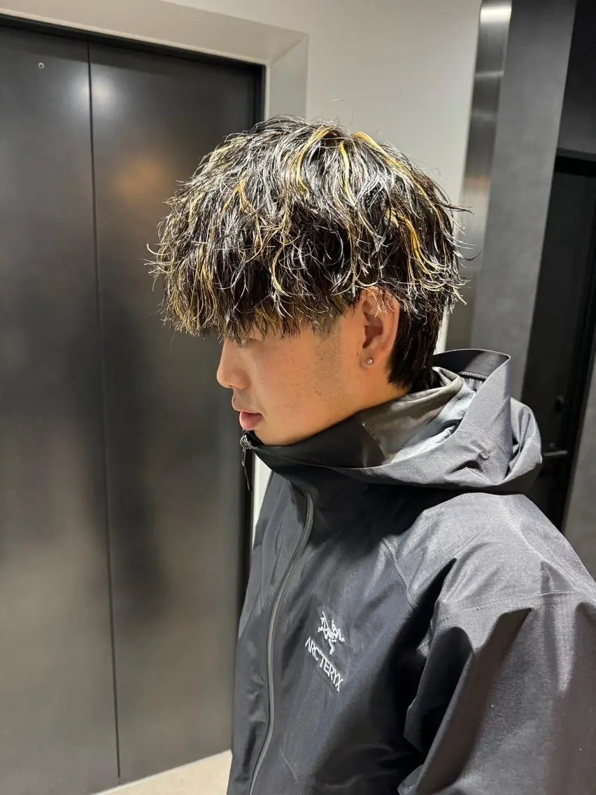 メンズ ⚡️渋谷⚡️ メンズパーマ⚡️のヘアスタイル