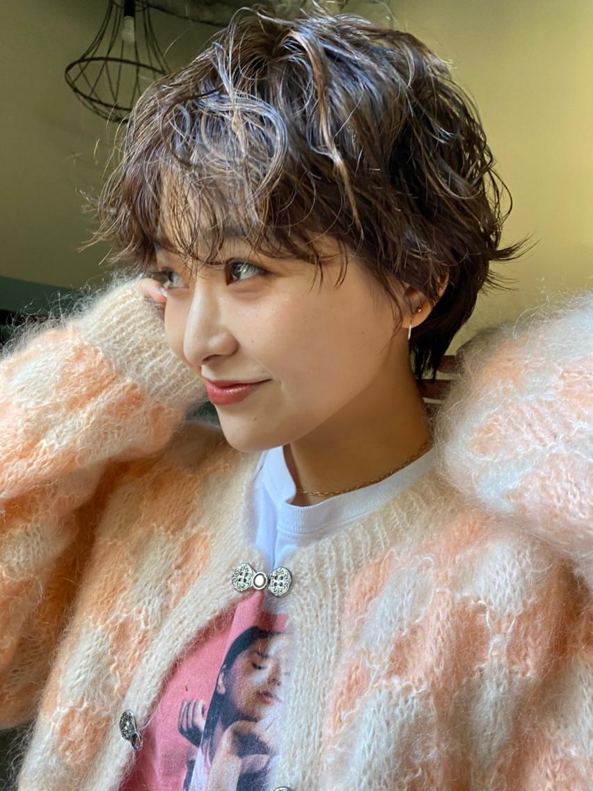 カラー ミディアム ヘアアレンジ ミディアムパーマ アクアカラー ダブルカラー グラデーションカラー ハイライトカラー 💝髪質改善💝_ chlom🌸春🌸のヘアスタイル