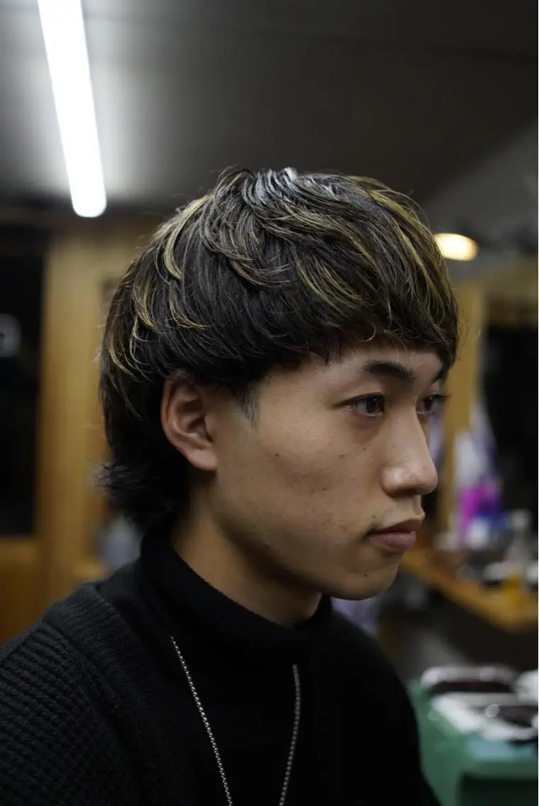 メンズ マッシュウルフ マッシュ メンズウルフカット ウルフカット カット ヘアセット 関 晃哉のヘアスタイル