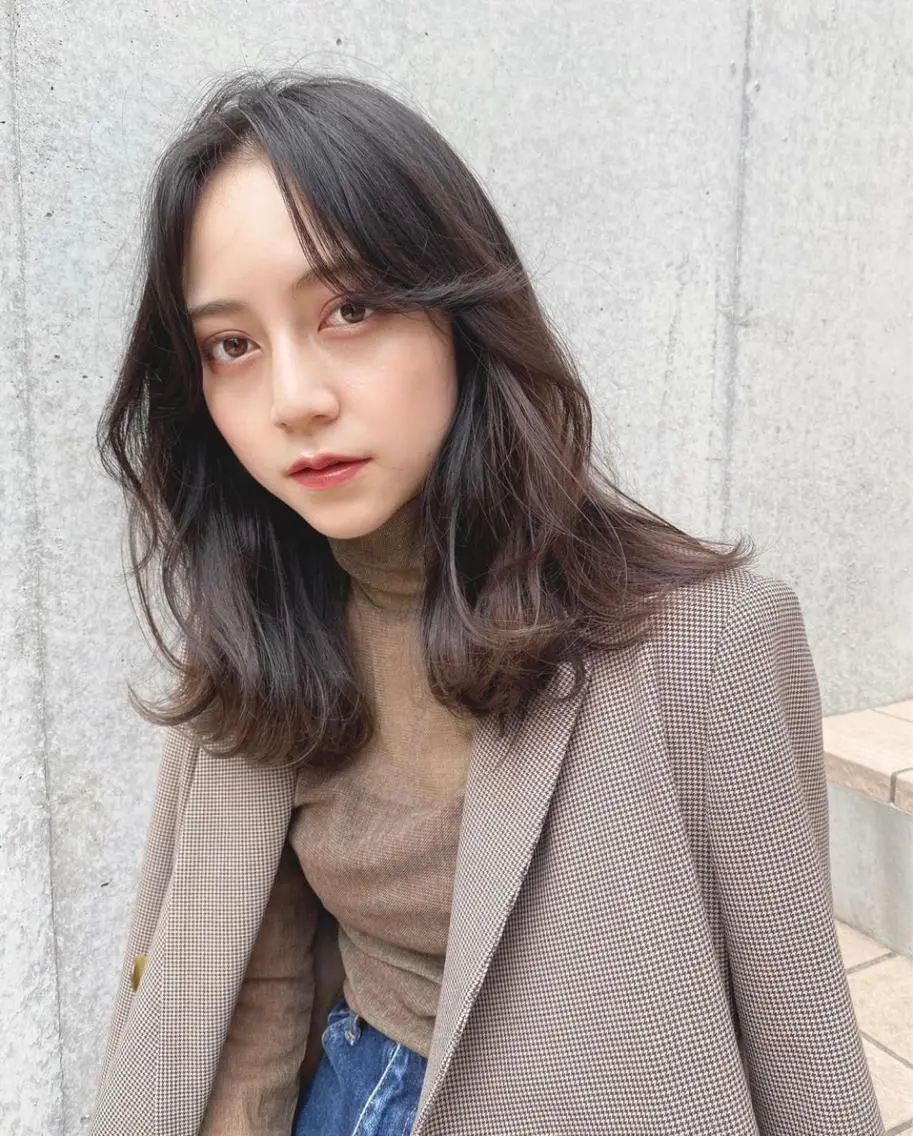 セミロング カラー 顔周りカット 似合わせカット 鈴木早記　insta →saki_03sのヘアスタイル