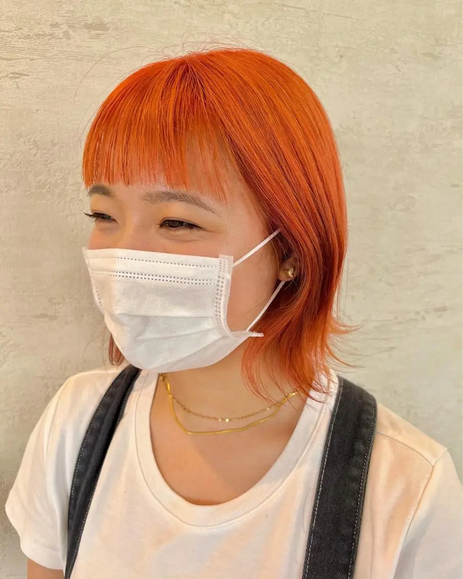 ショート カラー オレンジ 髪質改善カラー /レイヤーカットのヘアスタイル