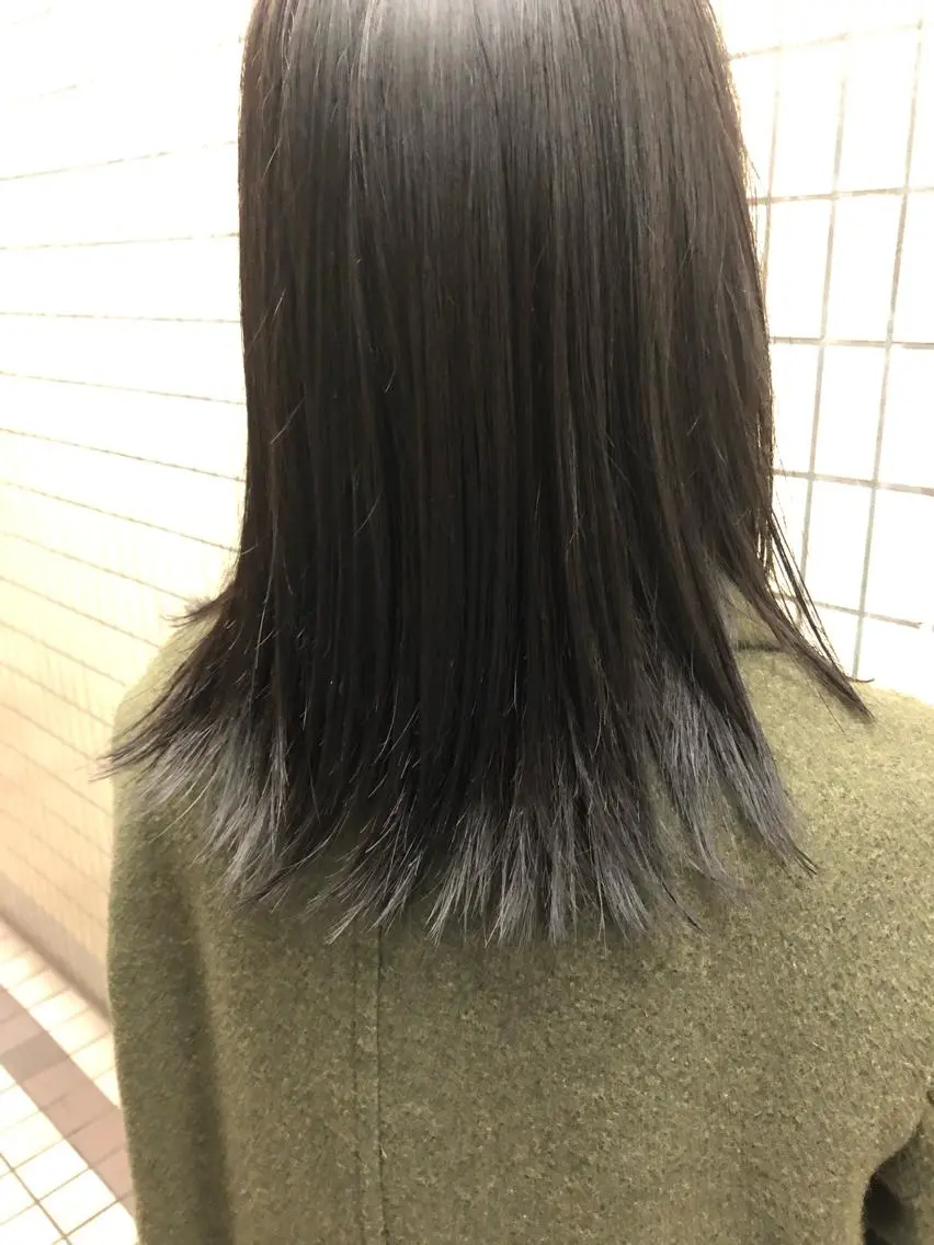 ミディアム カラー レイヤーカット ヘアカラー トリートメント パーマ美容師 hanaのヘアスタイル