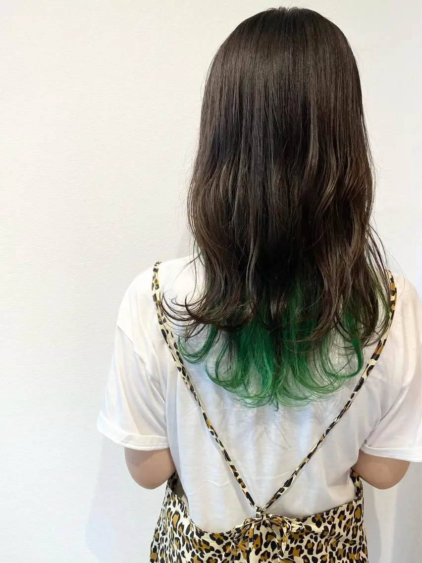 ロング ヘアカラー MYRTLE TSUNODAのヘアスタイル