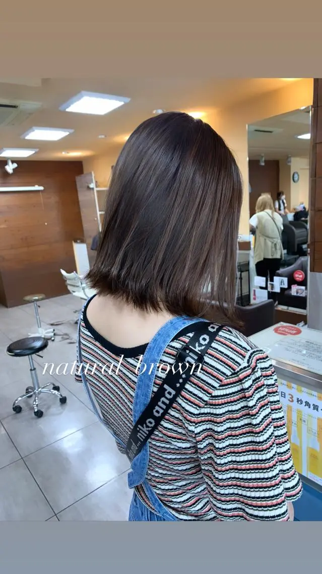 ショート ヘアカラー レイヤー/艶髪カラー 森本くるみのヘアスタイル