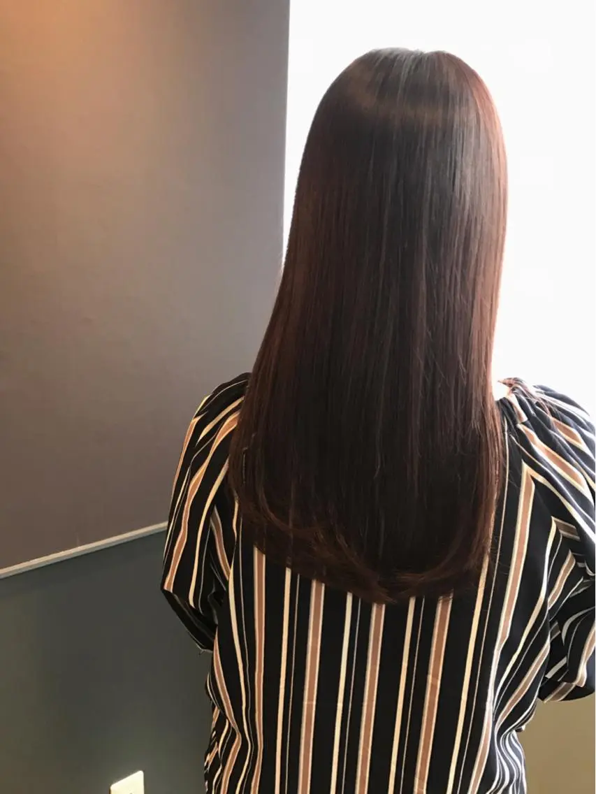 ロング カラー カシス ピンクカラー ヤマナカ エリカのヘアスタイル