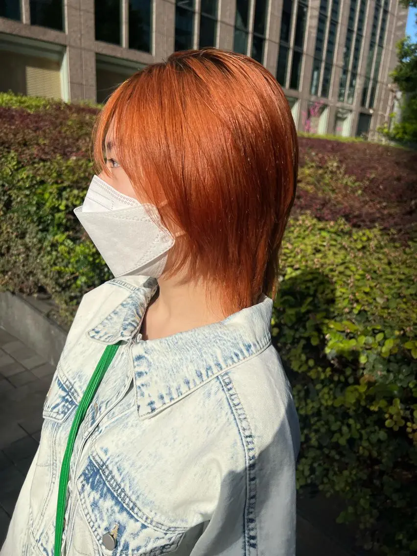 ミディアム カラー オレンジ ウルフカット beleefric 🩵チセのヘアスタイル