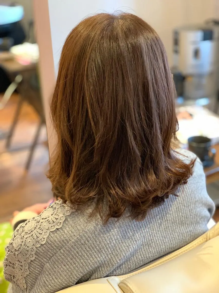 セミロング パーマ 【髪質改善】【美髪】 【ツヤ髪】ほしのちりのヘアスタイル