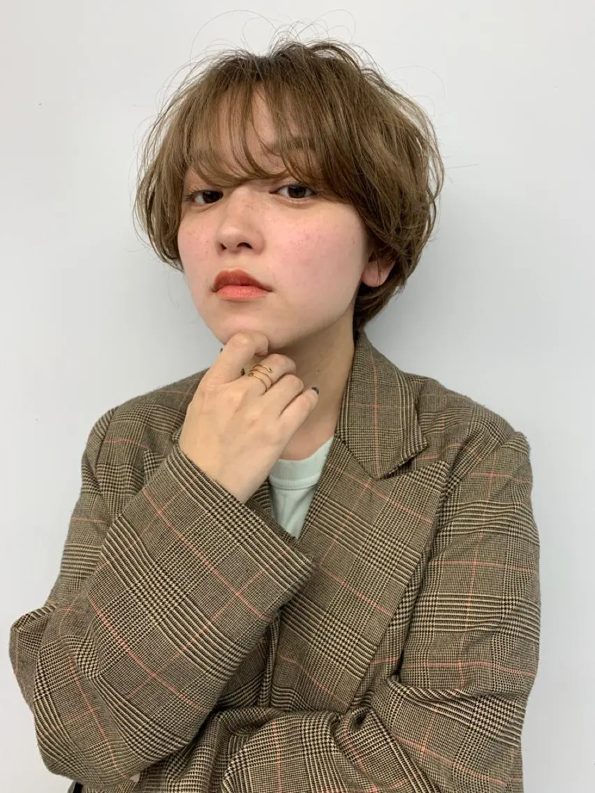 ショート カラー パーマ ヘアカラー トリートメント 👑満足度1000% 重村 春奈👑のヘアスタイル