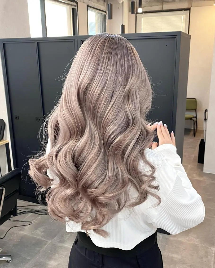 ロング カラー ヘアアレンジ ハイトーンボブ /tasukuのヘアスタイル