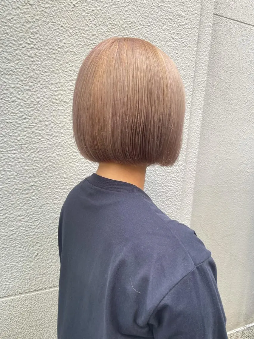 ショート カラー カット ヘアカラー トリートメント ヘッドスパ ヘアセット 🦋ハイトーンボブ ショート🦋トシキのヘアスタイル