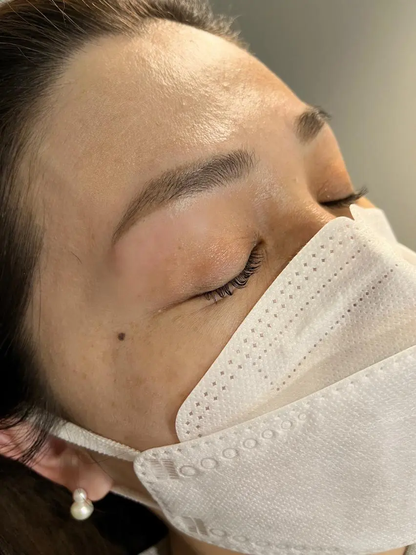 アイブロウ 眉毛ワックス脱毛 アイリスト🐱 mokaのマツエク・マツパデザイン