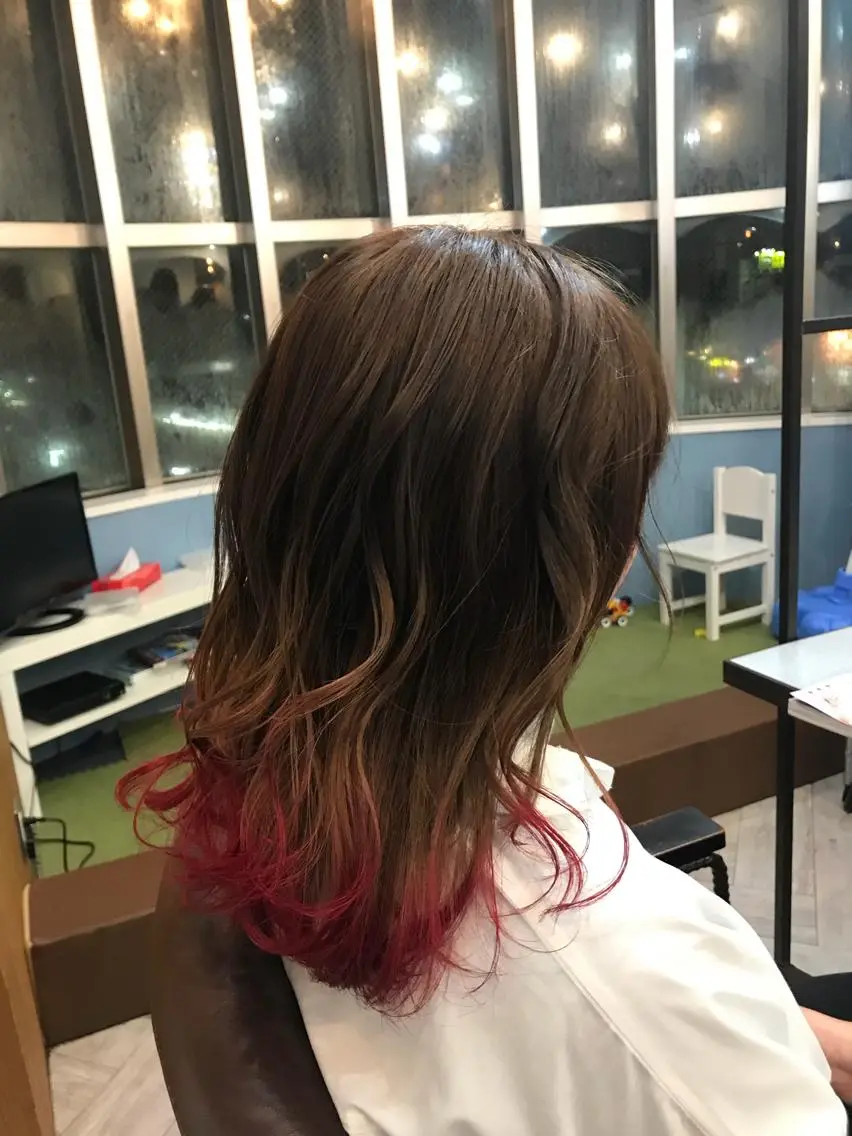 セミロング 豊中駅3分eha レッスンモデルのヘアスタイル