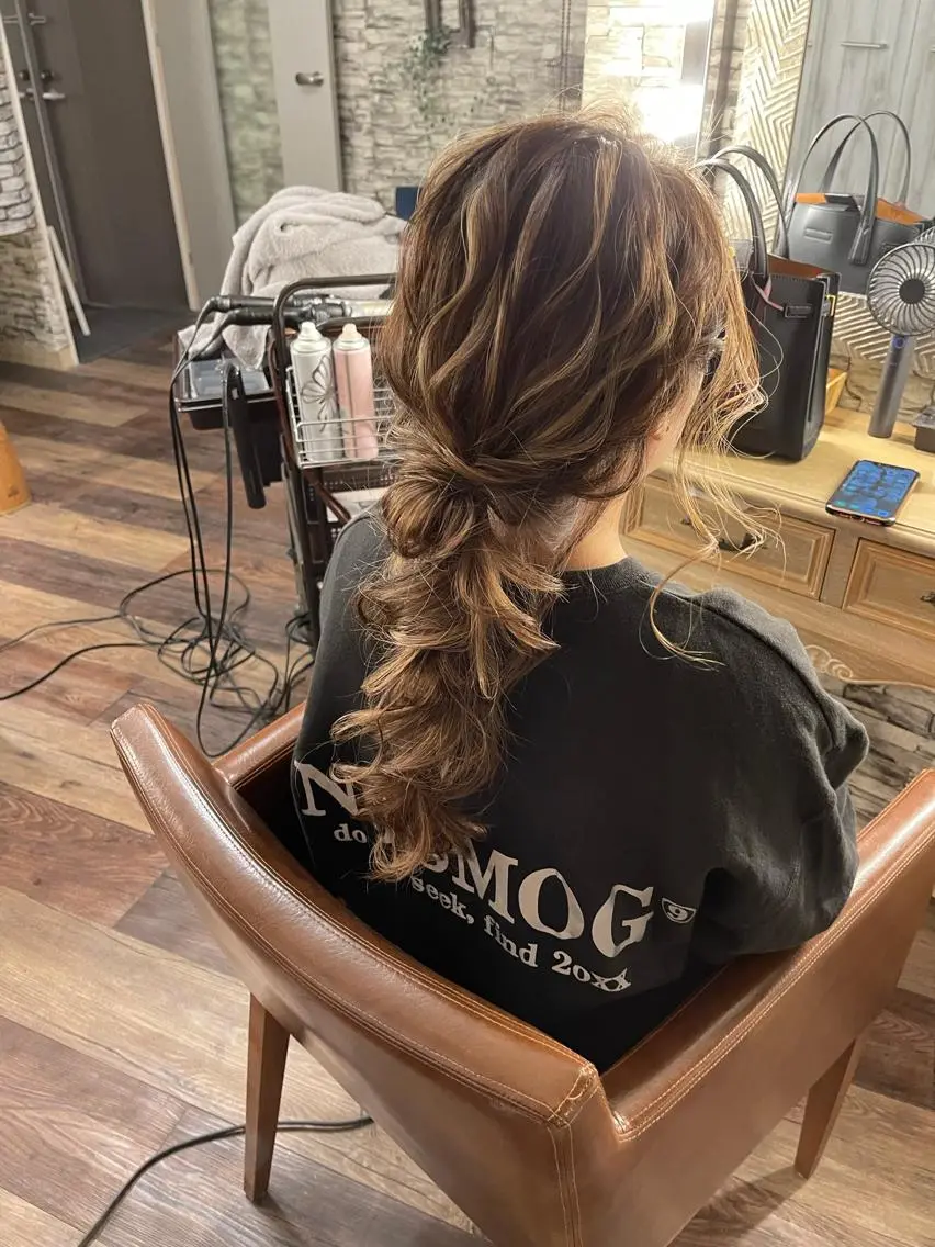 ロング ヘアアレンジ hair make  Lucciのヘアスタイル