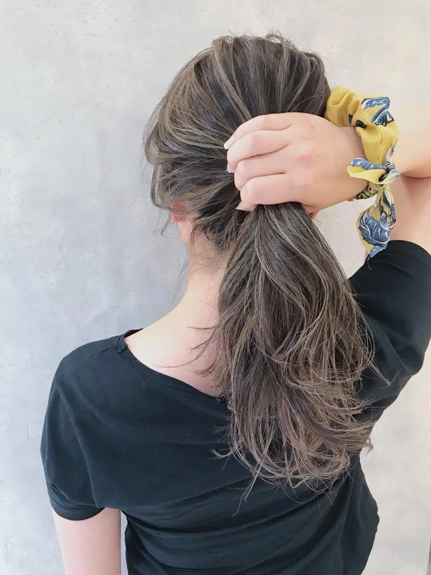 セミロング カラー アディクシーカラー ブリーチ ケアブリーチ ダブルカラー ハイライトカラー MOU namba ムウナンバのヘアスタイル