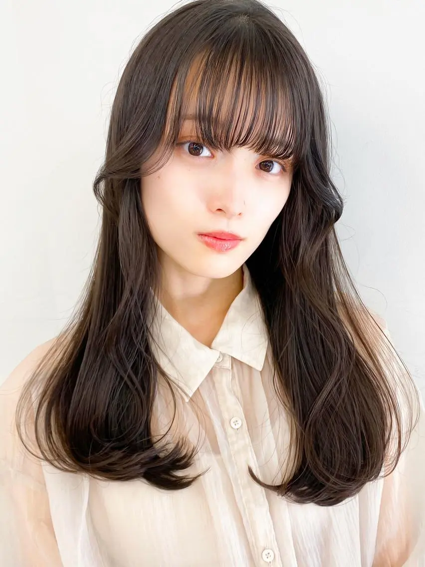 ロング くびれヘア 髪質改善 韓国風ヘア くびれレイヤー レイヤーカット カット ヘアカラー トリートメント グレージュ×レイヤー 藤生 和宏のヘアスタイル