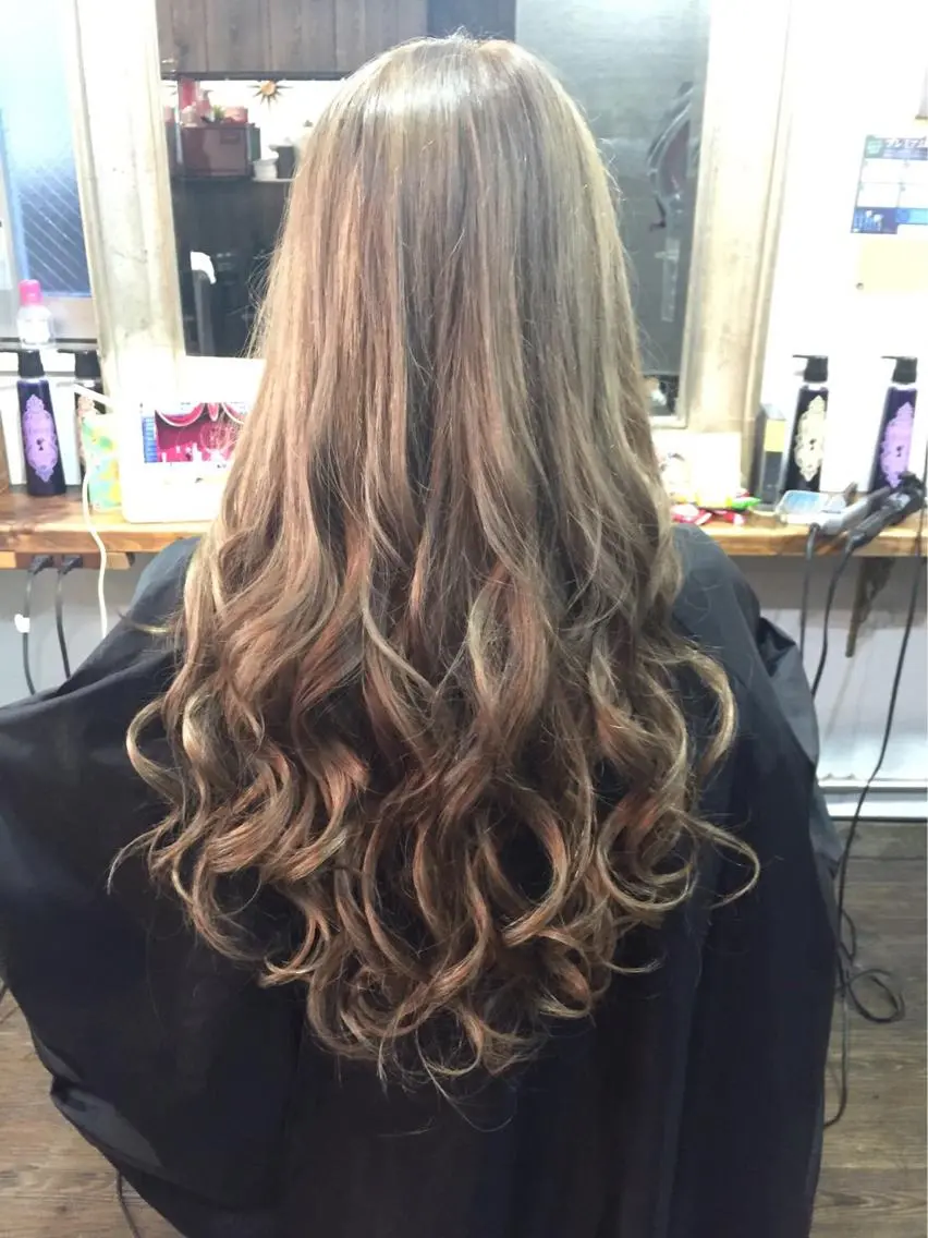 セミロング ロング カラー ベージュカラー グラデーションカラー 外国人風カラー 🧡ショートの達人 🧡SHOのヘアスタイル