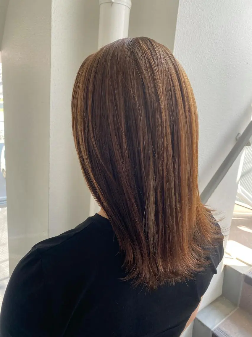 カラー ブラウンカラー miu .のヘアスタイル