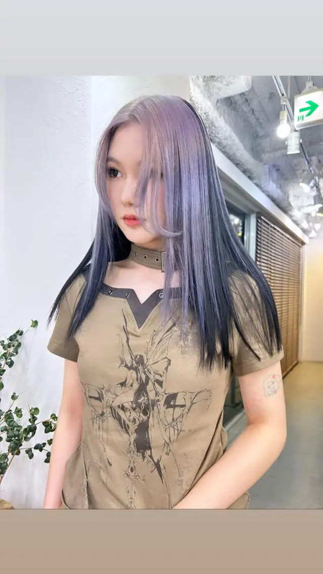 ロング カラー カット ヘアカラー トリートメント 🧸艶々韓国ヘア 🧁mizunaのヘアスタイル