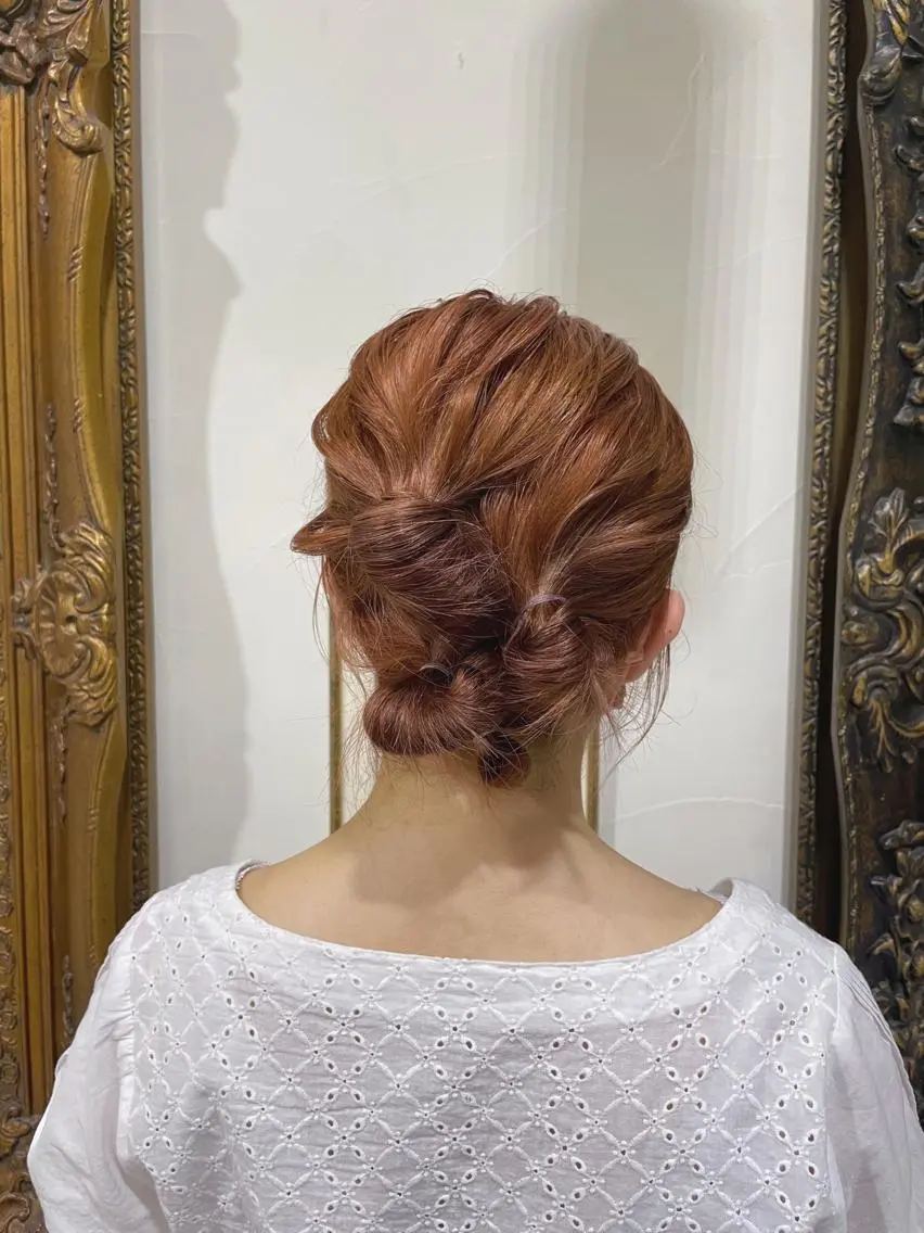 セミロング カラー ヘアアレンジ 外山 なつ美のネイルデザイン