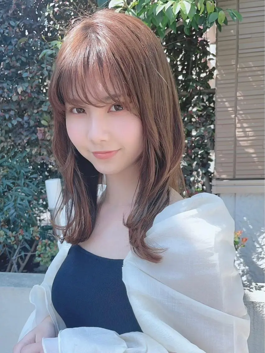 セミロング カラー パーマ ヘアアレンジ 【公式】amble luxe池袋東口🩷のヘアスタイル