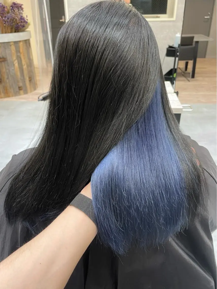 セミロング ヘアカラー Loob.TOKYO MIYA🌈のヘアスタイル