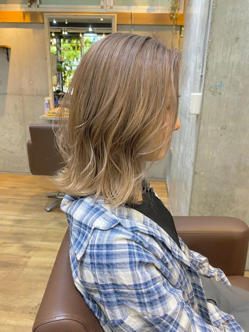 ミディアム カラー 増山 大起のヘアスタイル