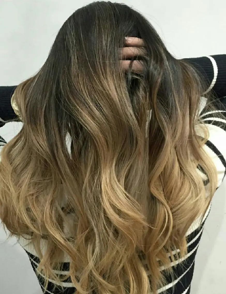 ロング カラー グラデーションカラー 畑中秀平💛艶髪💜 Babylon 代表のヘアスタイル