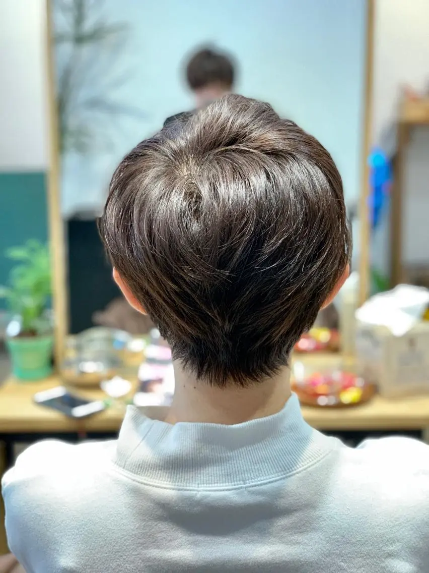 カラー topstylist 満足度⭐️堀川星哉のヘアスタイル