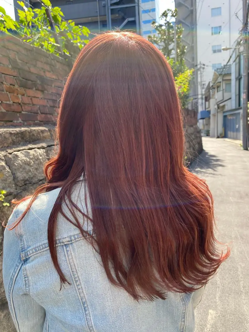 ロング カラー ブリーチ ピンクカラー カット ヘアカラー トリートメント エイト ウメダのヘアスタイル