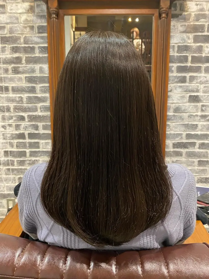 カラー グレージュ オリーブグレージュ オリーブグレー 顔周りカット/透明感 カラー/rioのヘアスタイル
