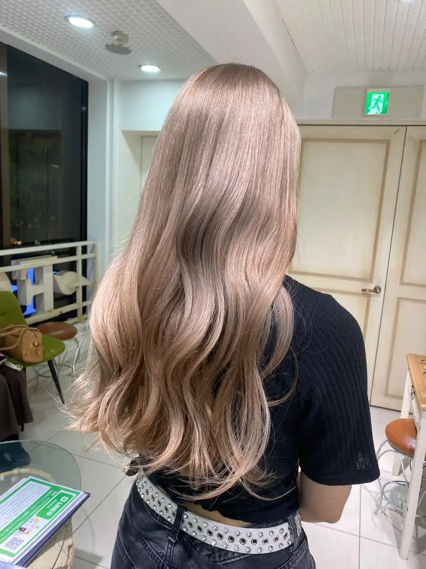 ロング カラー ヘアカラー トリートメント 透明感カラー 古山 結季🌙🖤のヘアスタイル
