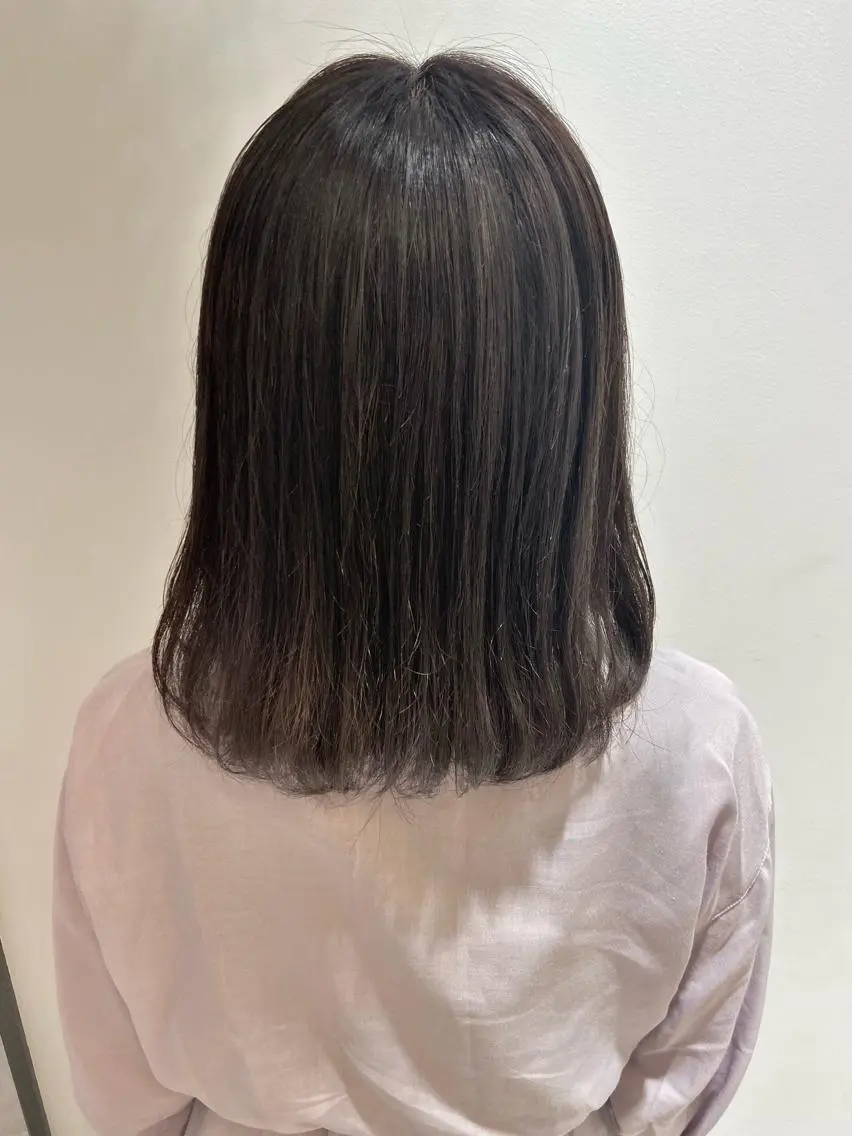 ミディアム カラー カット ヘアカラー トリートメント 🐺ウルフ/レイヤー 似合わせ‎🤍沙羅のヘアスタイル