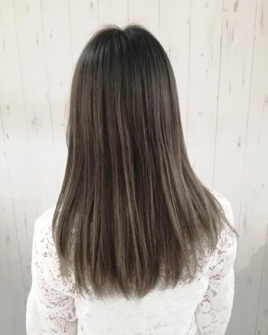 ロング カラー グラデーションカラー 西川 敏夫のヘアスタイル