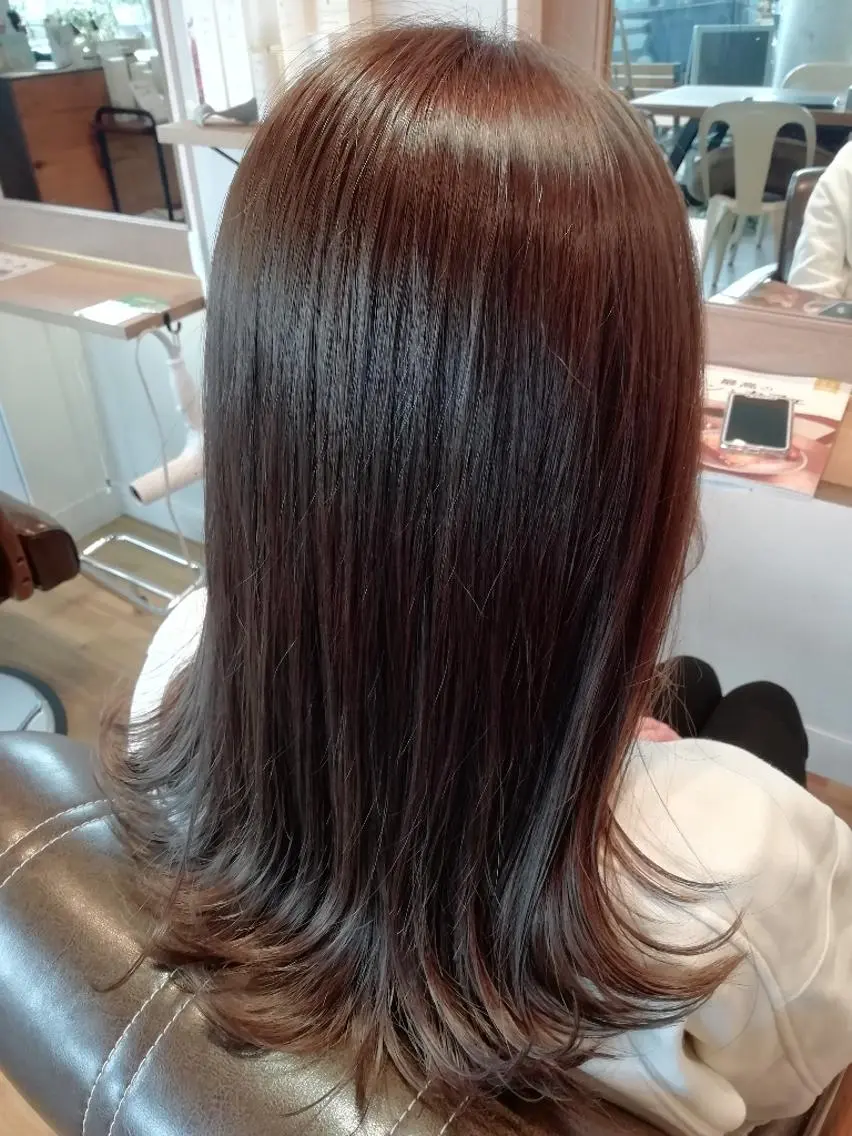カラー アッシュ ベージュカラー 堀 望美のヘアスタイル