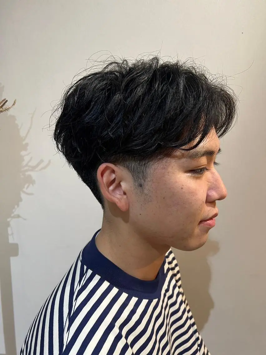 カラー メンズ パーマ フェードカット メンズパーマ ツーブロック 髪質改善 ✨メンズカット海老名 No.1/上田琉翔✨のヘアスタイル