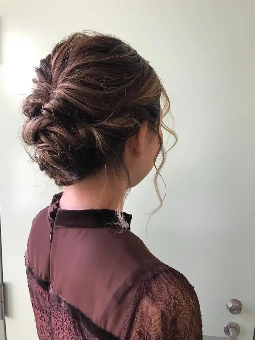 ミディアム ヘアセット miu （ミユ）のヘアスタイル
