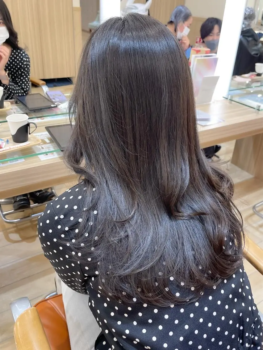 ロング 艶カラー/ よしみ🥣のヘアスタイル